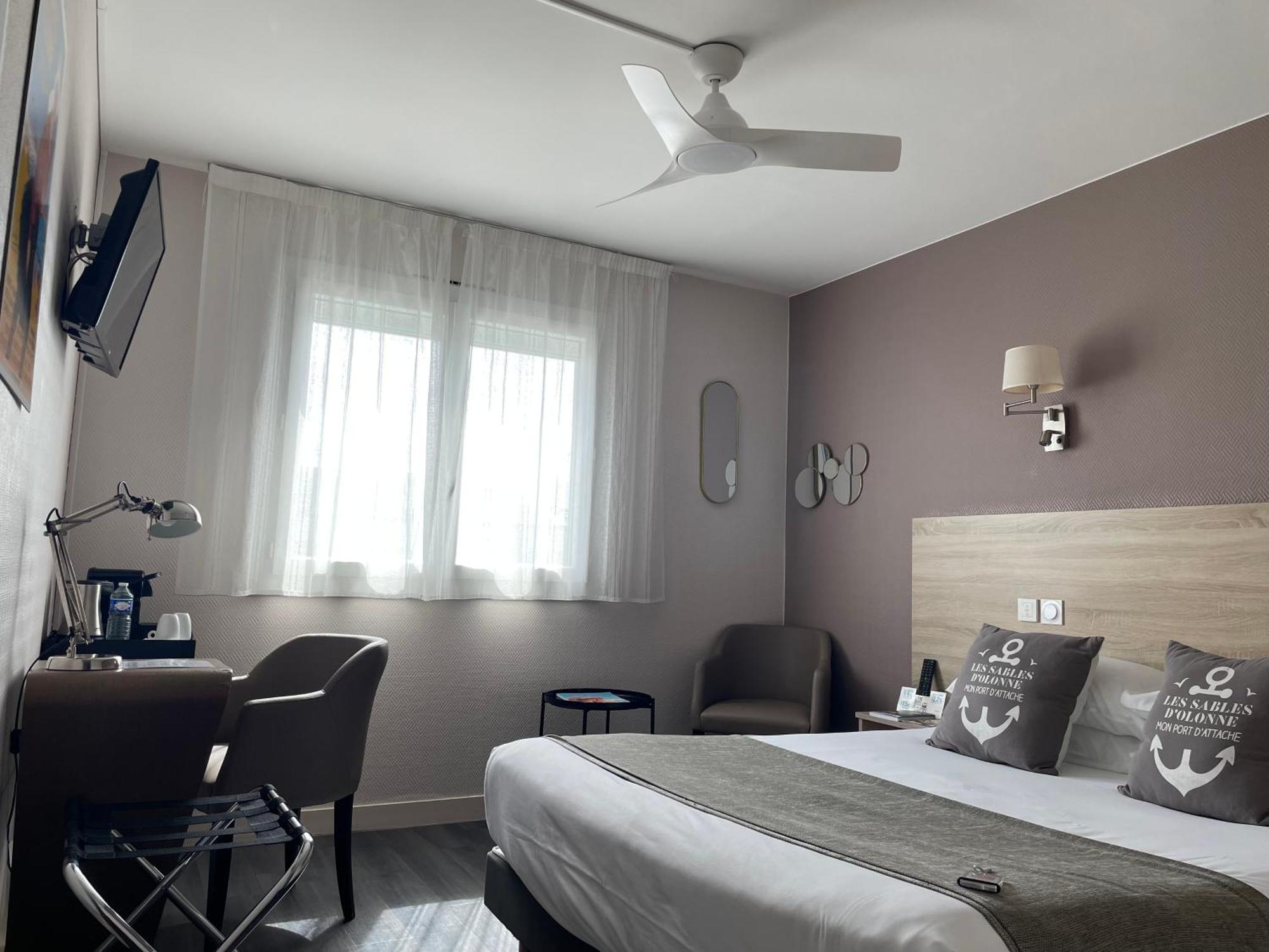 Cit'Hotel Le Chene Vert Les Sables-dʼOlonne Dış mekan fotoğraf